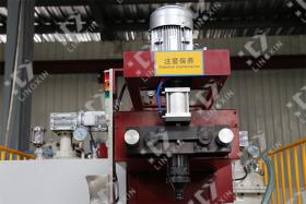 聚氨酯澆注機(jī)機(jī)頭