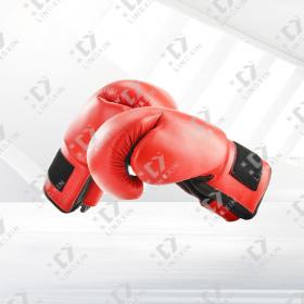 拳擊手套、頭盔、護(hù)膝